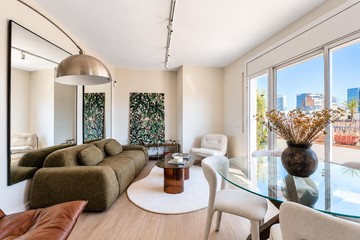 living - Ático de 90m² con 64m² terraza en venta en Sants-Badal - featured