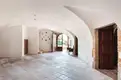 living - Masía de 1.070m² en venta en Girona - gallery thumbnail - 9