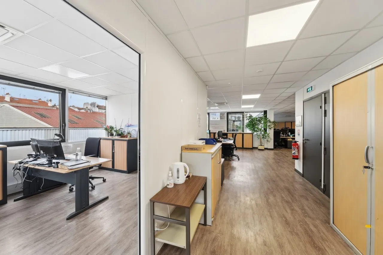 office - Bureaux À Louer - gallery - 4