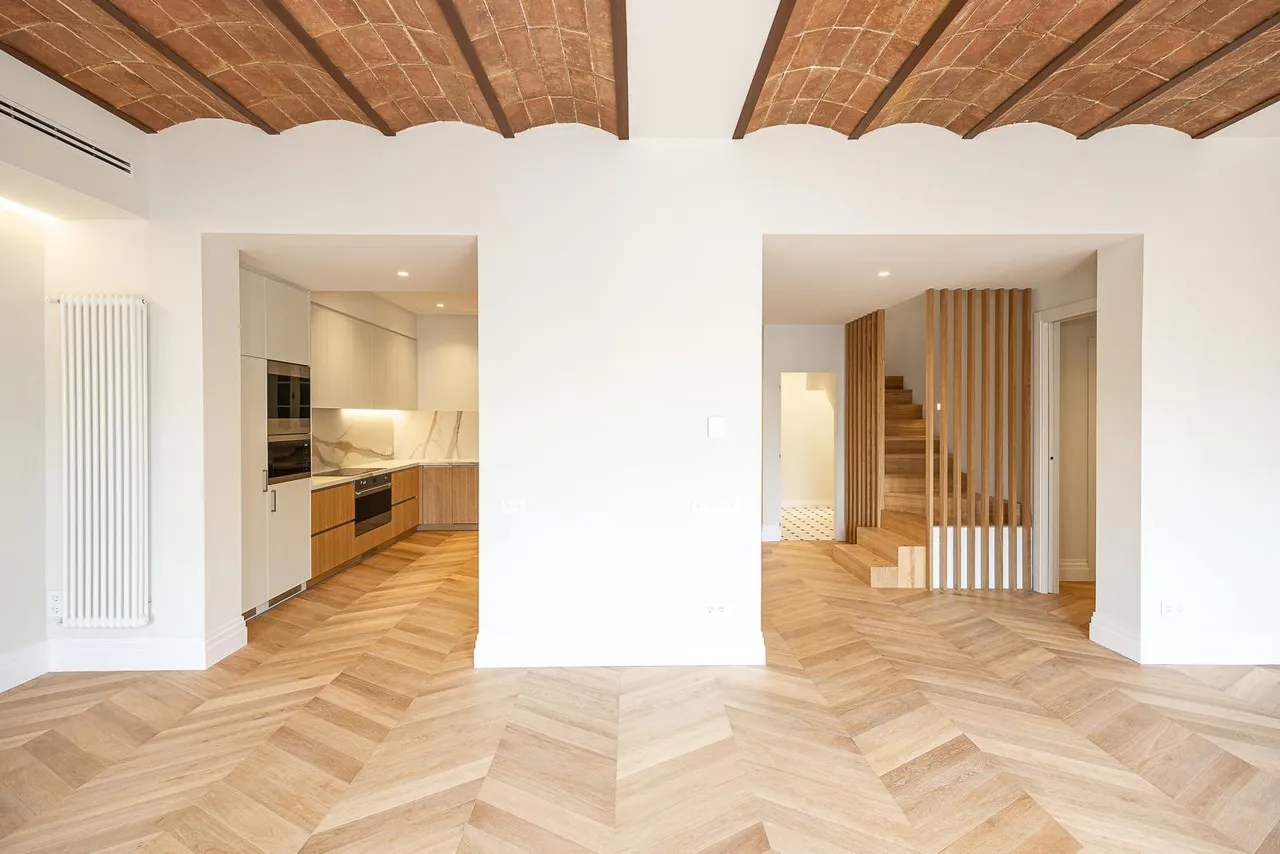 living - Ático de 190m² con 60m² terraza en venta en Eixample Derecho - gallery - 9