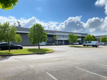 logistics - Activités / Bureaux À Louer - featured