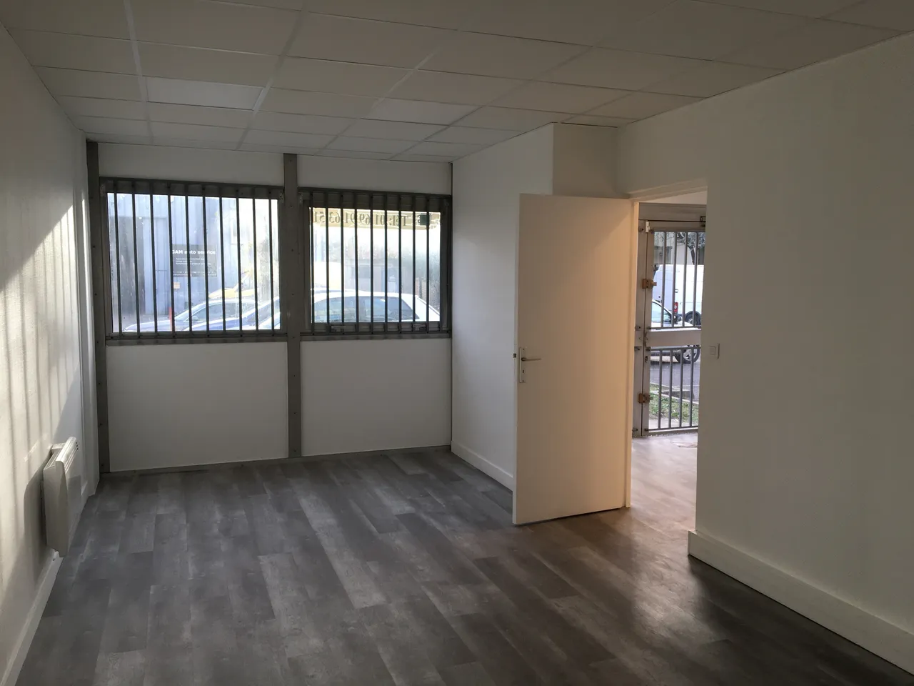 logistics - Light Industrial Premises / Offices For Rent - gallery - 8