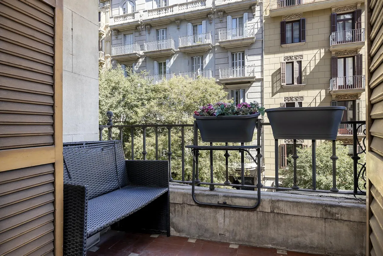 living - Piso de 93m² en venta en Eixample Derecho, Barcelona - gallery - 6
