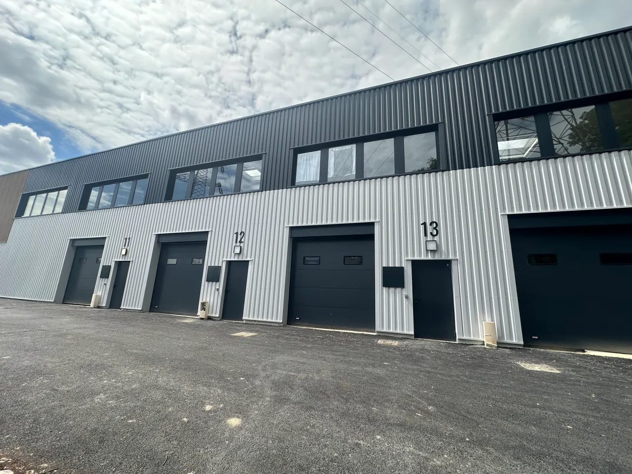 logistics - Light Industrial Premises / Offices For Rent - gallery - 4