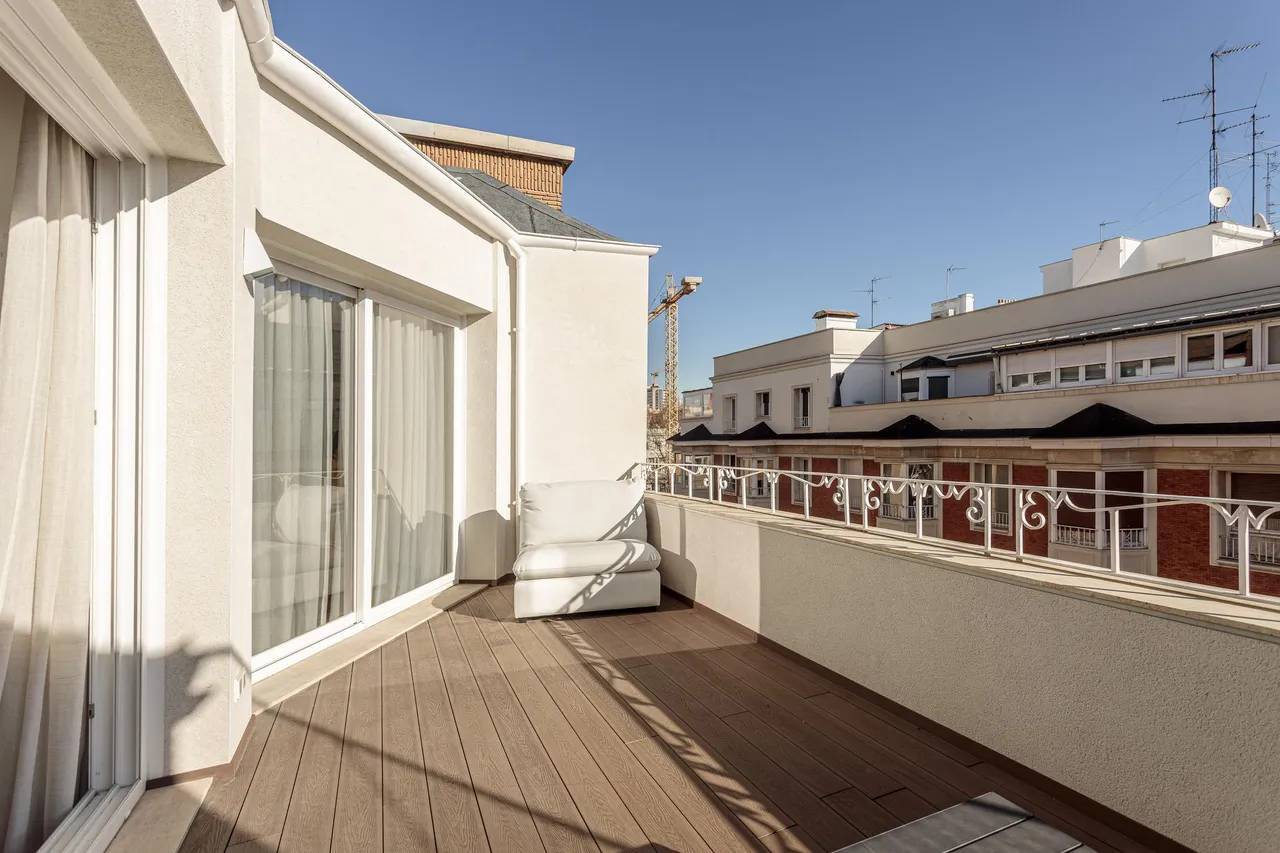 living - Piso de 260m² en venta en Castellana, Madrid - gallery - 10