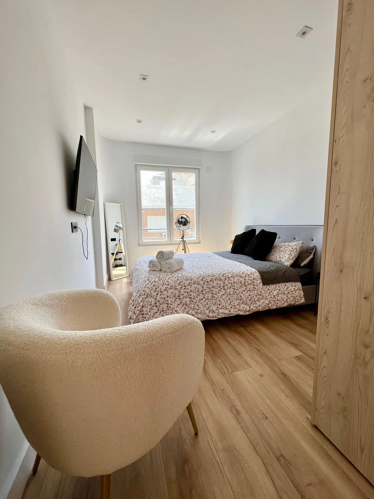 living - Ático de 130m² con 10m² terraza en venta en Arapiles - gallery - 10
