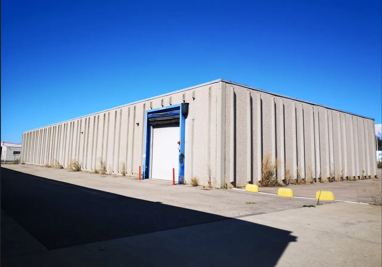 logistics - Warehouse / Offices For Rent - gallery - 8