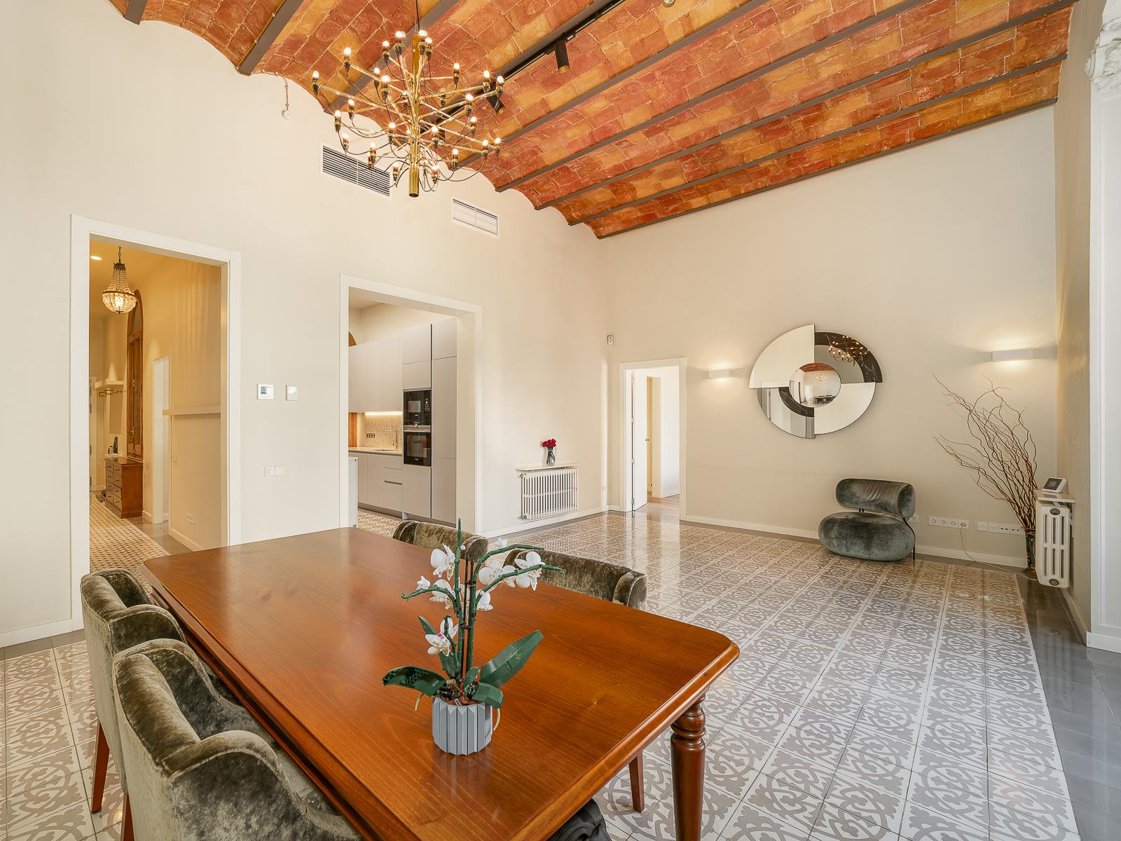 living - Piso de 140m² en venta en Eixample Derecho, Barcelona - gallery thumbnail - 7