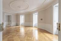 living - 543m² apartment for sale in Recoletos, Madrid - gallery thumbnail - 5