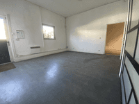 logistics - Activités / Bureaux À Louer - gallery thumbnail - 3