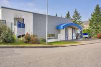 logistics - Light Industrial Premises / Offices For Rent - gallery thumbnail - 2