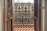 living - Piso de 189m² en venta en Eixample Derecho, Barcelona - gallery thumbnail - 5