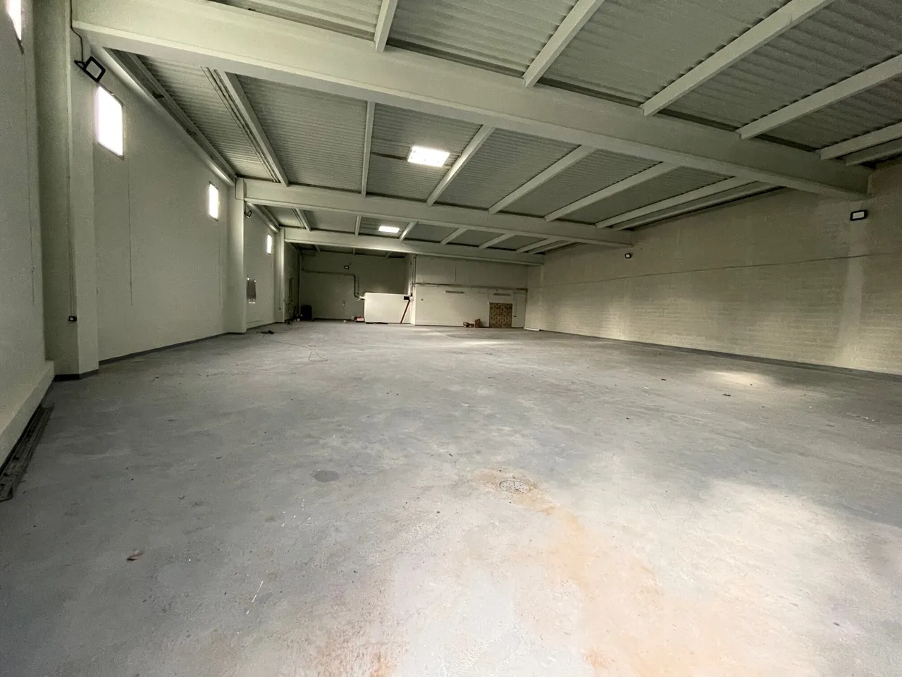 logistics - Activités / Bureaux À Vendre - gallery - 6