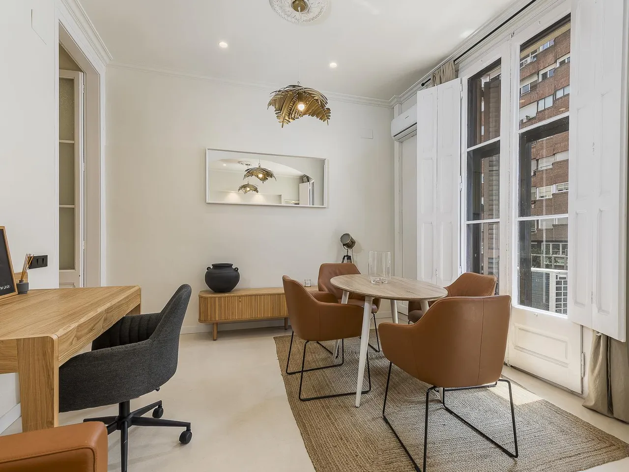living - Piso de 83m² en venta en Eixample Derecho, Barcelona - gallery - 6