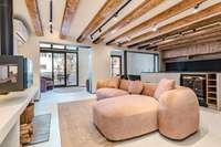 living - Ático de 155m² con 6m² terraza en venta en Gràcia - gallery thumbnail - 2