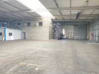 logistics - Activités / Bureaux À Louer - gallery thumbnail - 6