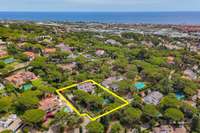 living - 392m² house / villa for sale in Cabrils, Barcelona - gallery thumbnail - 3