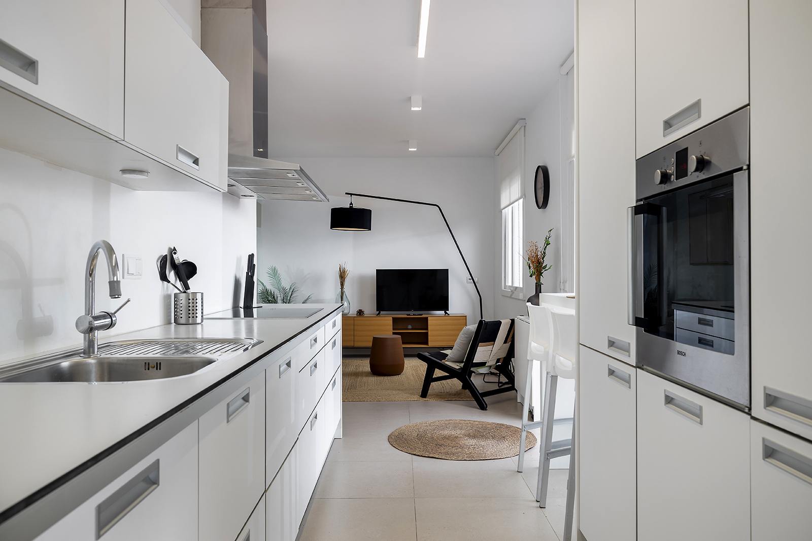 living - Piso de 73m² con 83m² terraza en alquiler en Gràcia - gallery - 5