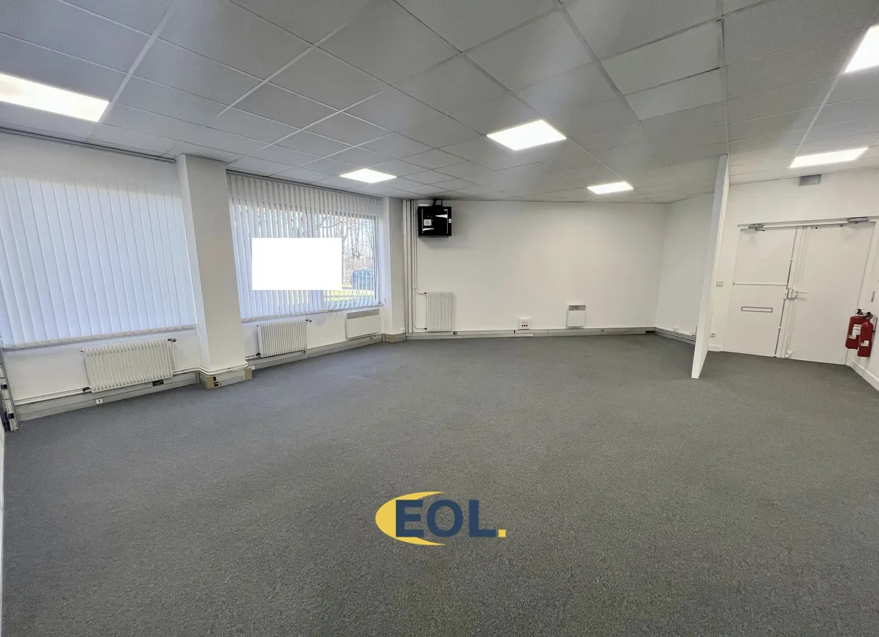 logistics - Light Industrial Premises / Offices For Rent - gallery - 6