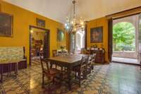 living - Casa / villa de 1,140m² con 409m² de jardín en venta en Barri Vell - gallery thumbnail - 8