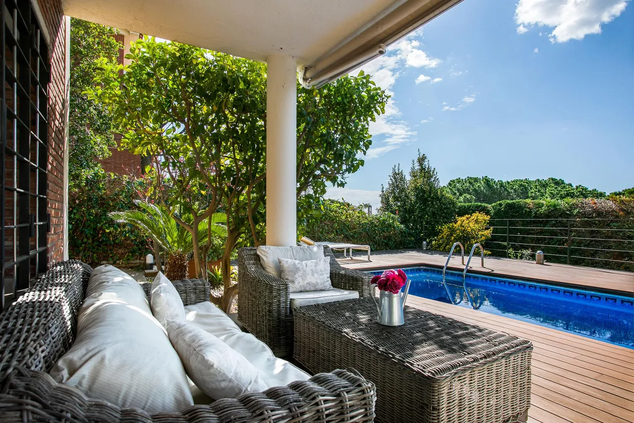 living - 354m² house / villa for sale in Teià, Barcelona - gallery - 5