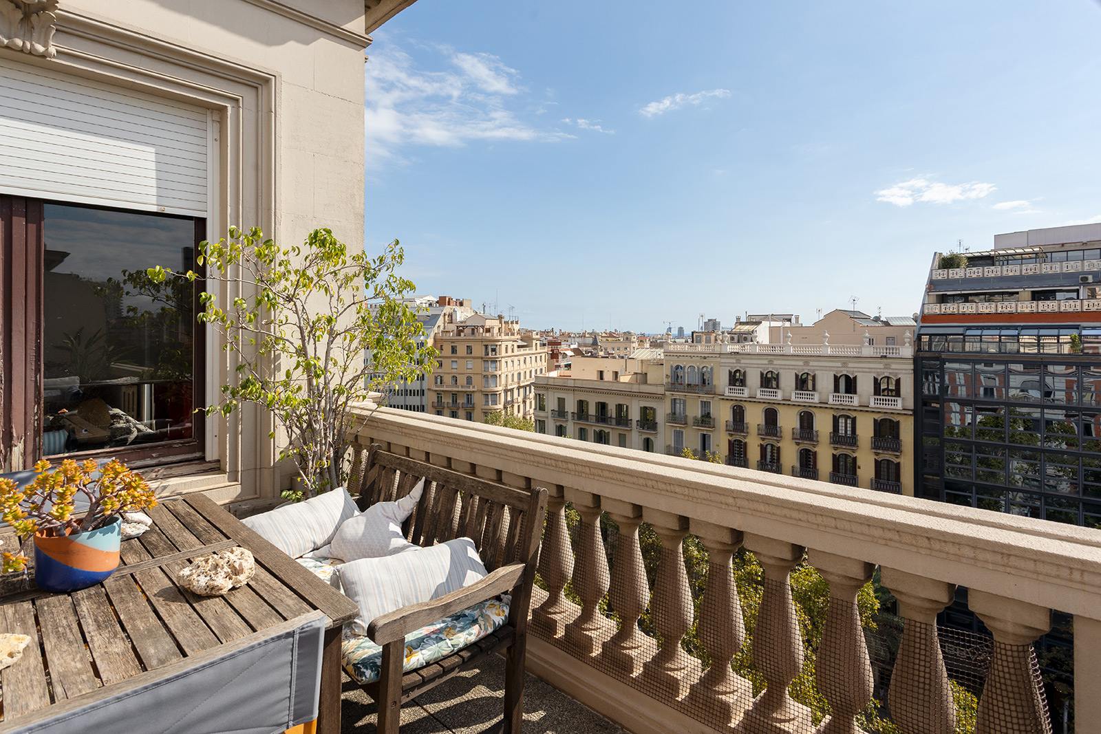 living - Piso de 259m² con 84m² terraza en venta en Turó Park - gallery thumbnail - 7