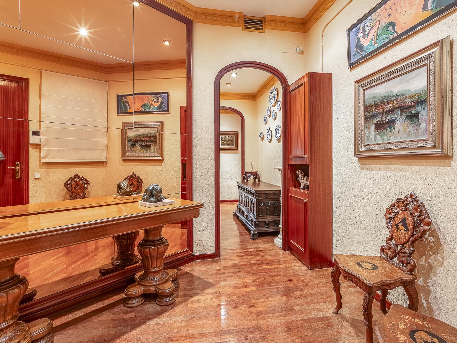 living - Piso de 114m² en venta en Eixample Izquierdo, Barcelona - gallery thumbnail - 6