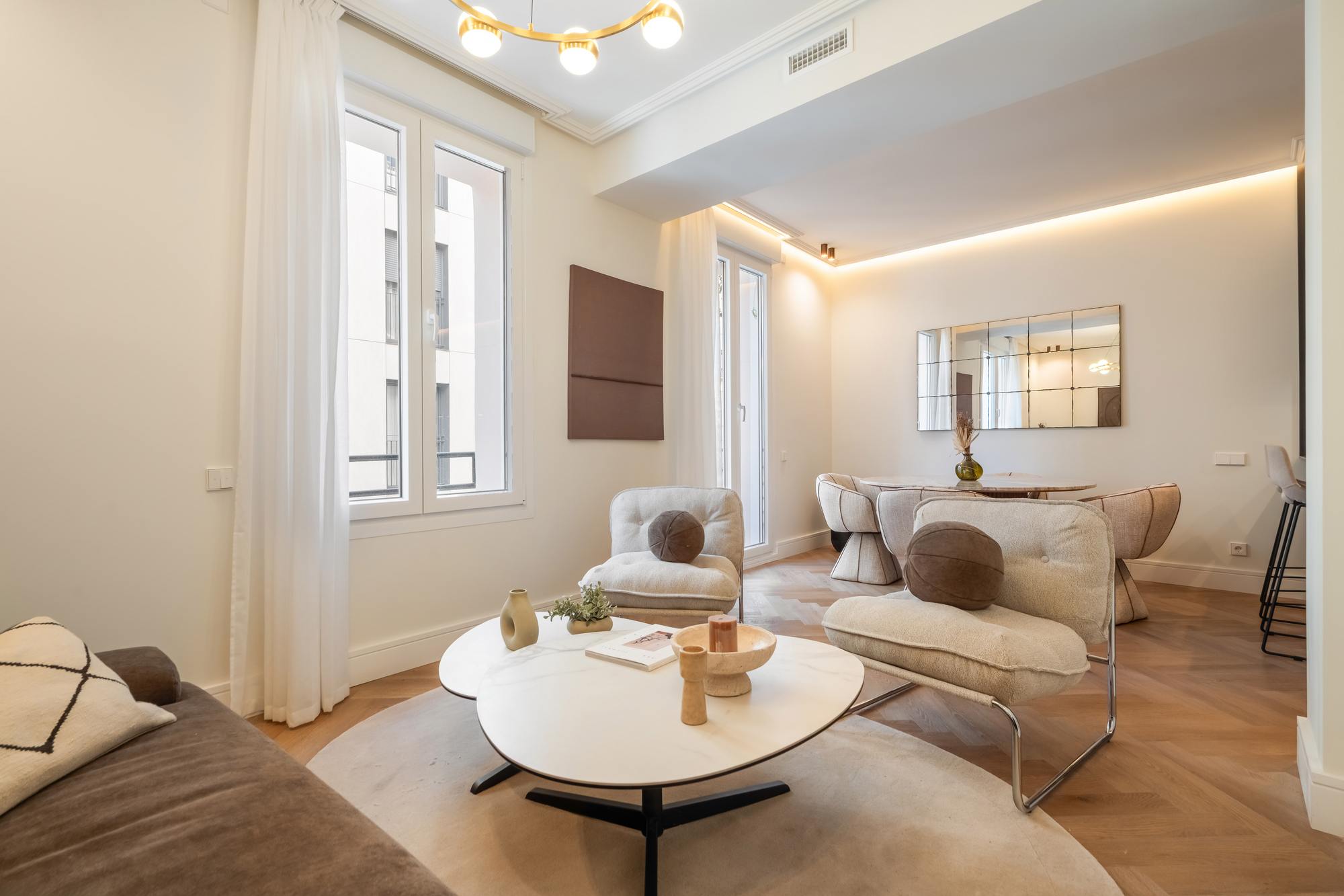 living - Piso de 87m² en venta en Trafalgar, Madrid - featured
