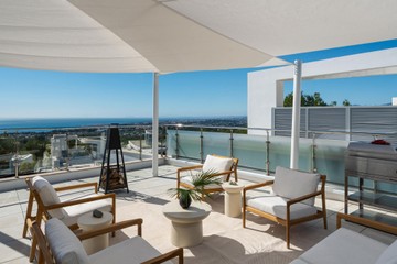 living - Casa / villa de 486m² con 268m² terraza en venta en Sierra Blanca - featured