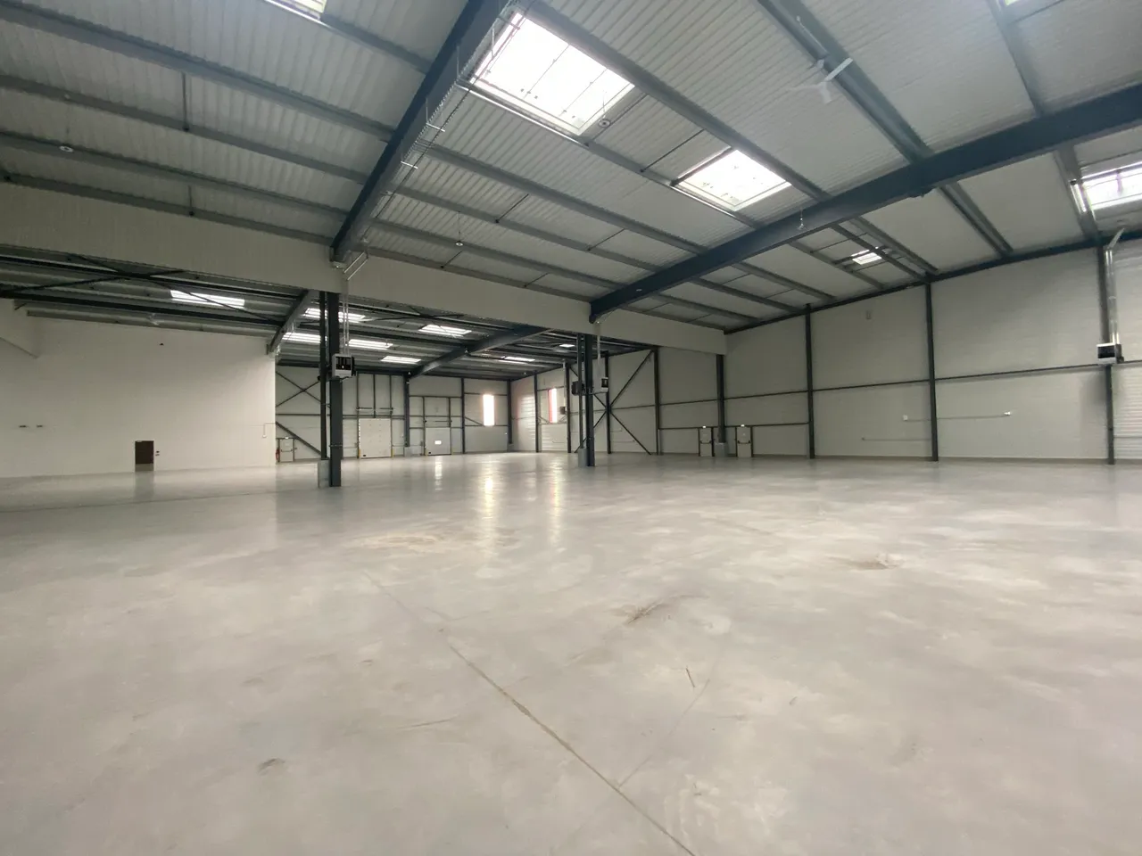 logistics - Activités / Bureaux À Louer - gallery - 4