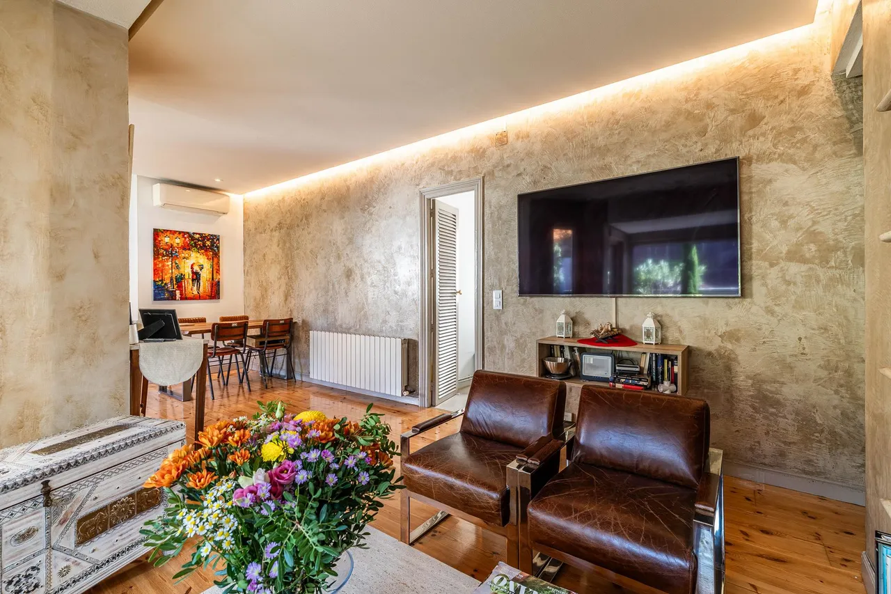 living - Ático de 100m² en venta en Cortes / Huertas, Madrid - gallery - 8