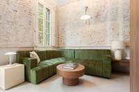 living - Viladomat Boutique Lofts - gallery thumbnail - 7