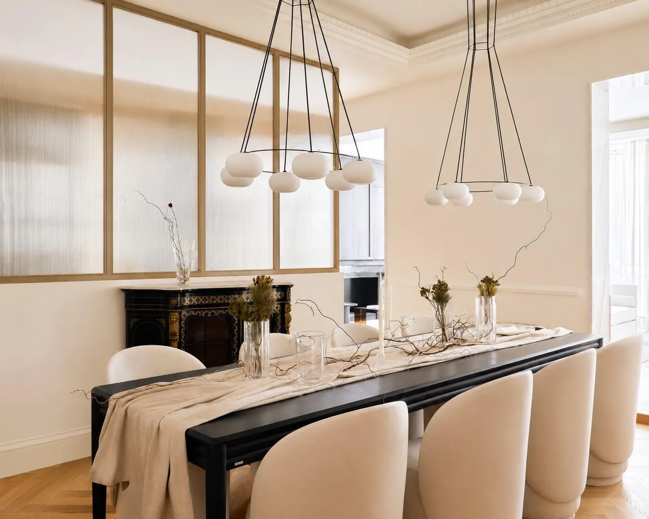 living - 317m² apartment for sale in Almagro, Madrid - gallery - 5