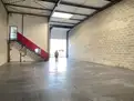 logistics - Activités / Bureaux À Louer - gallery thumbnail - 9