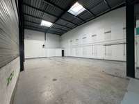 logistics - Light Industrial Premises / Offices For Rent - gallery thumbnail - 2