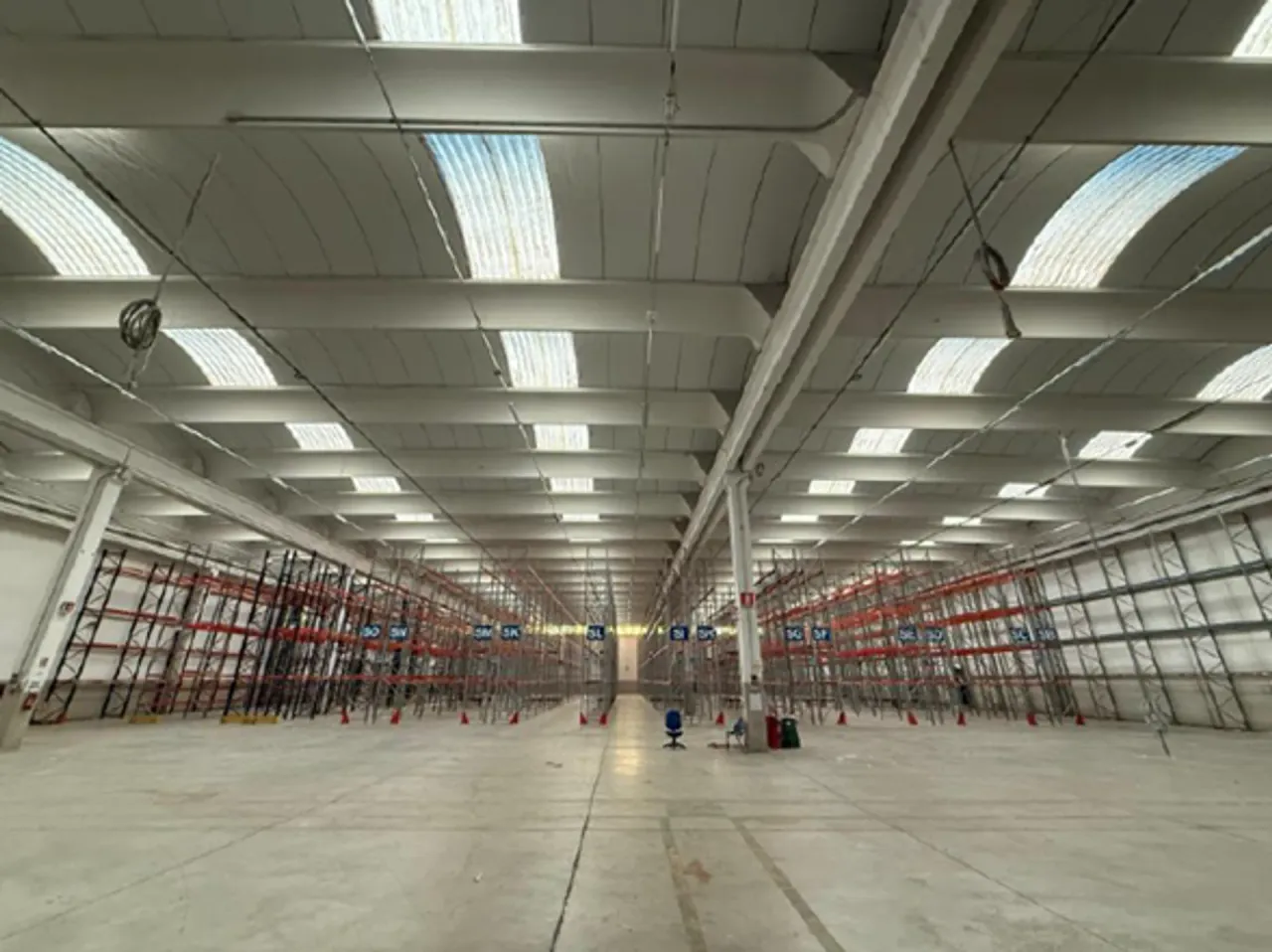 logistics - Akno Caleppio Business Park - Logistiek - Dils - gallery - 4