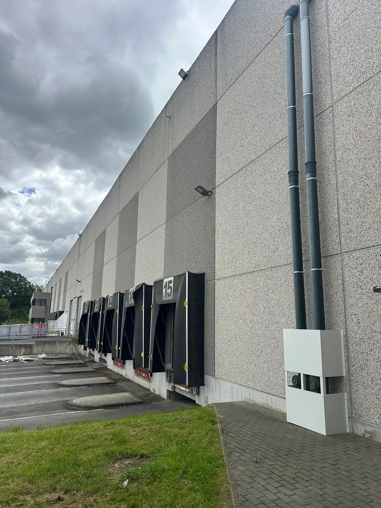 logistics - Entrepôt Logistique À Louer - gallery - 7