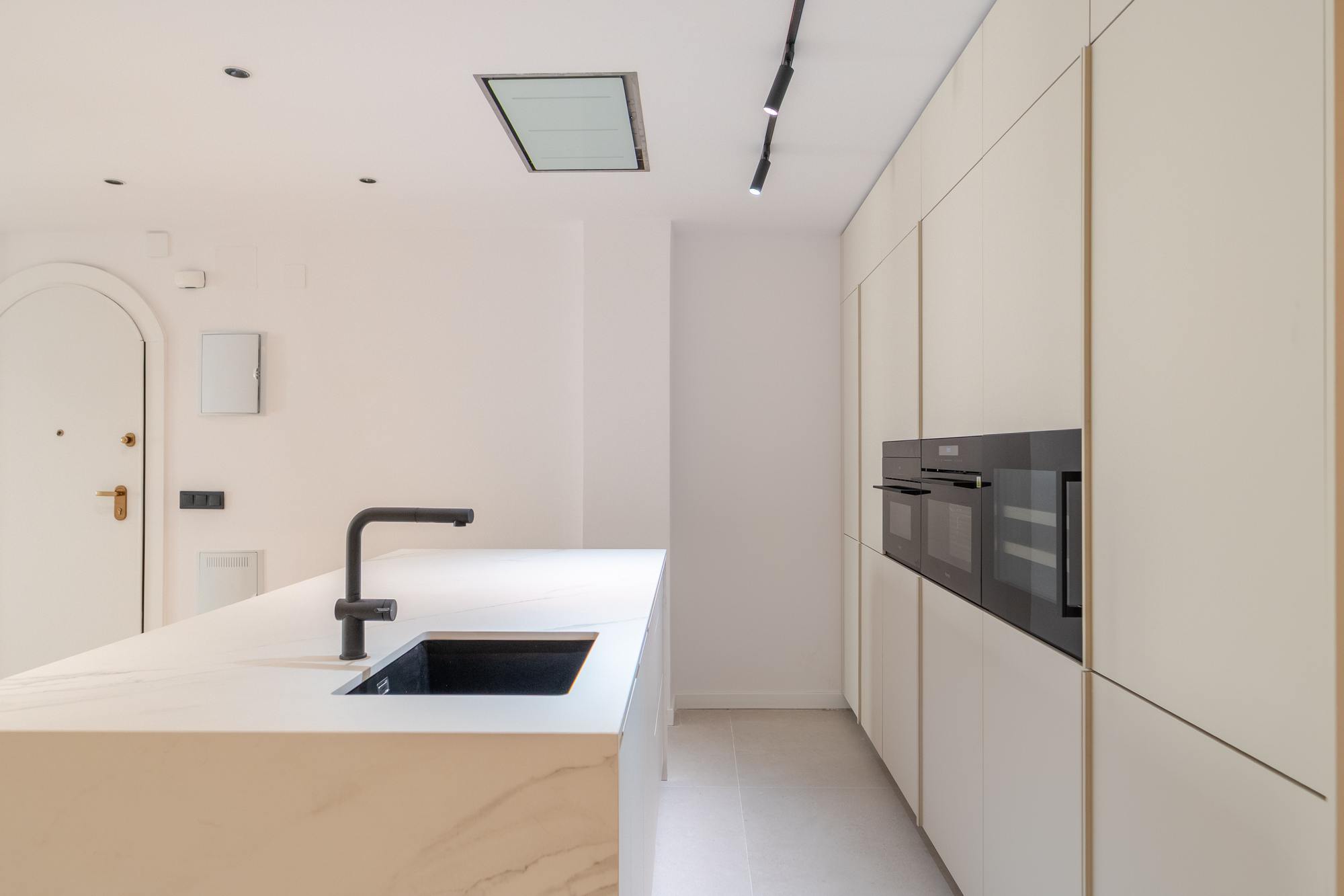 living - 148m² apartment with 6m² terrace for sale in Extramurs - gallery thumbnail - 8