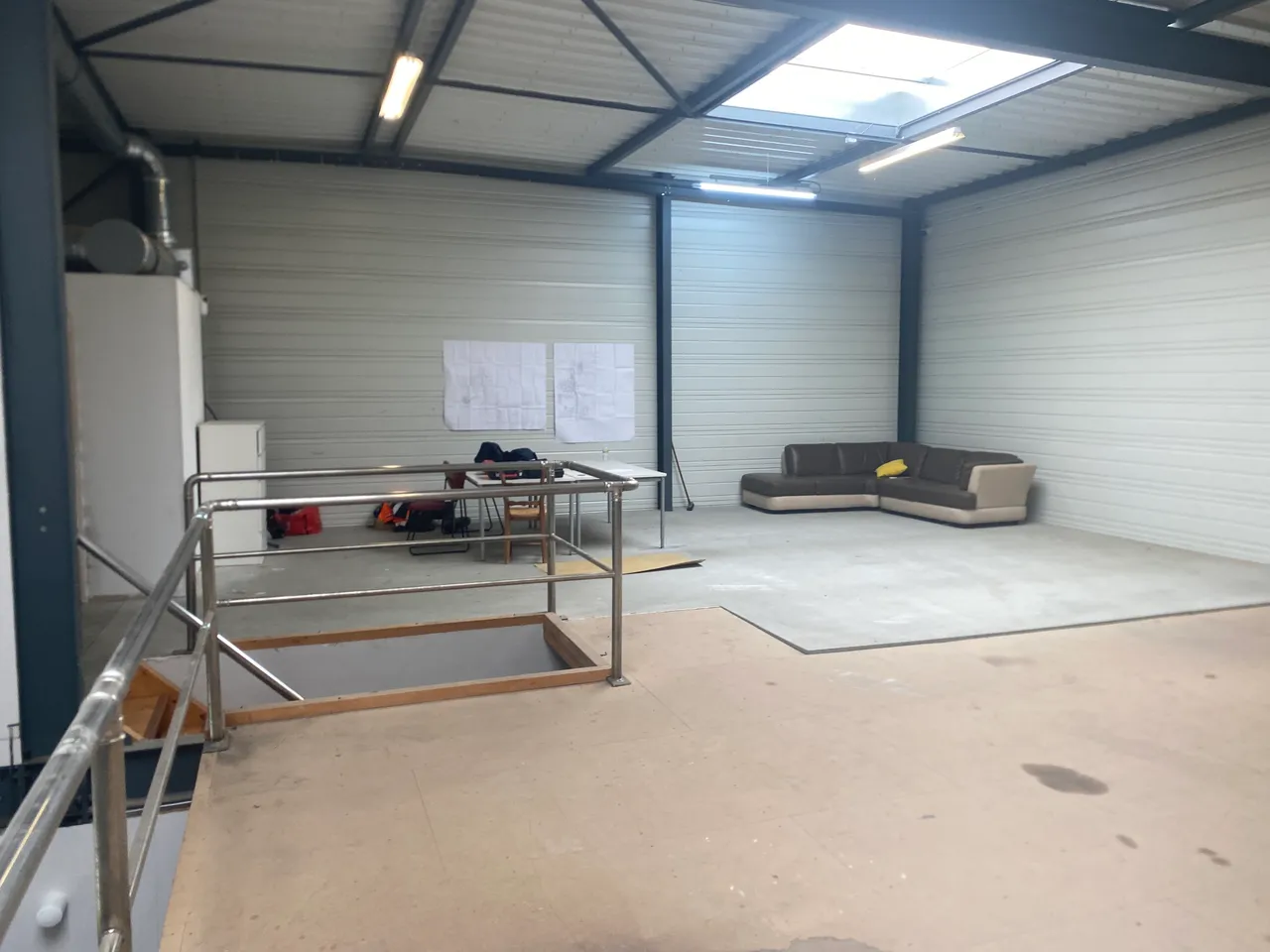 logistics - Activités / Bureaux À Louer - gallery - 8