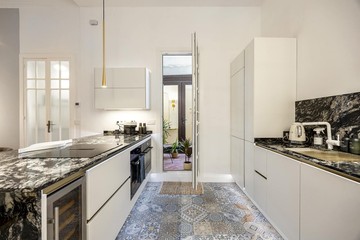 living - 147m² apartment with 16m² terrace for sale in El Born - featured