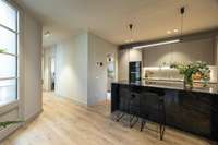 living - Piso de 189m² con 6m² terraza en venta en Eixample Derecho - gallery thumbnail - 10