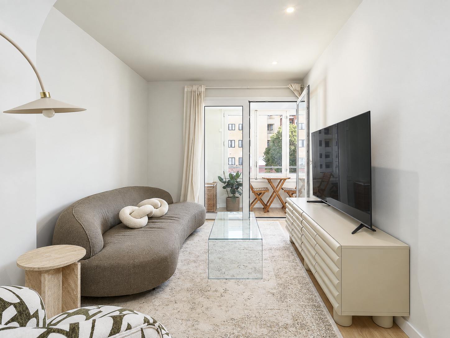 living - 95m² apartment for sale in Fort Pienc, Barcelona, Barcelona - gallery thumbnail - 2