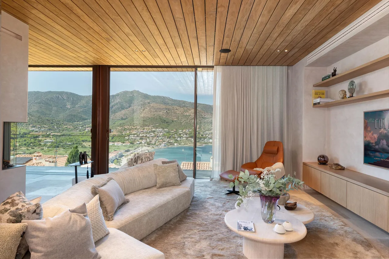 living - Casa / villa de 420m² en venta en El Port de la Selva - gallery - 8