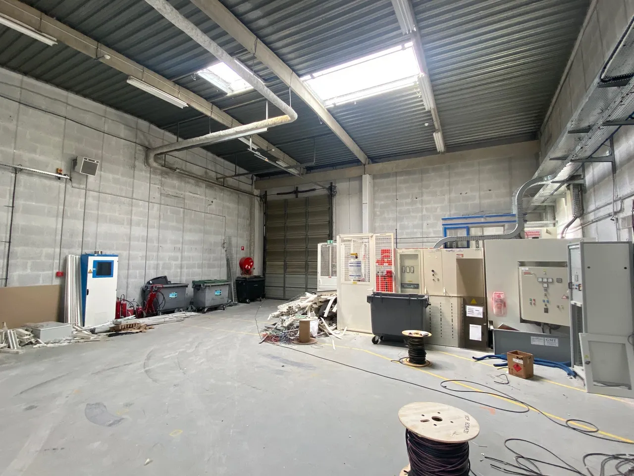 logistics - Entrepôt / Bureaux À Louer - gallery - 3