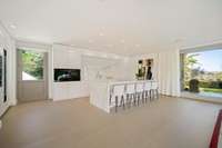 living - 1,411m² house / villa with 761m² terrace for sale in Nueva Andalucía - gallery thumbnail - 5