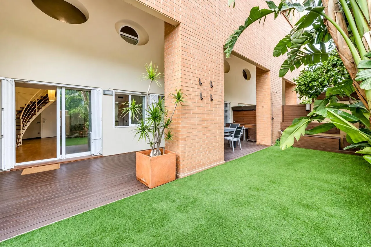 living - Piso de 159m² con 61m² terraza en venta en Terramar - gallery - 2