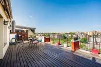 living - 184m² penthouse for sale in Arganzuela, Madrid - gallery thumbnail - 10
