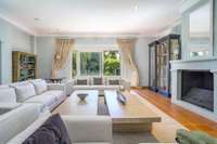 living - 839m² house / villa with 700m² garden for sale in San Pedro de Alcántara - gallery thumbnail - 2
