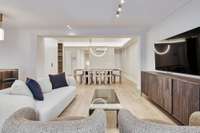 living - Piso de 168m² con 40m² terraza en venta en Castellana - gallery thumbnail - 1