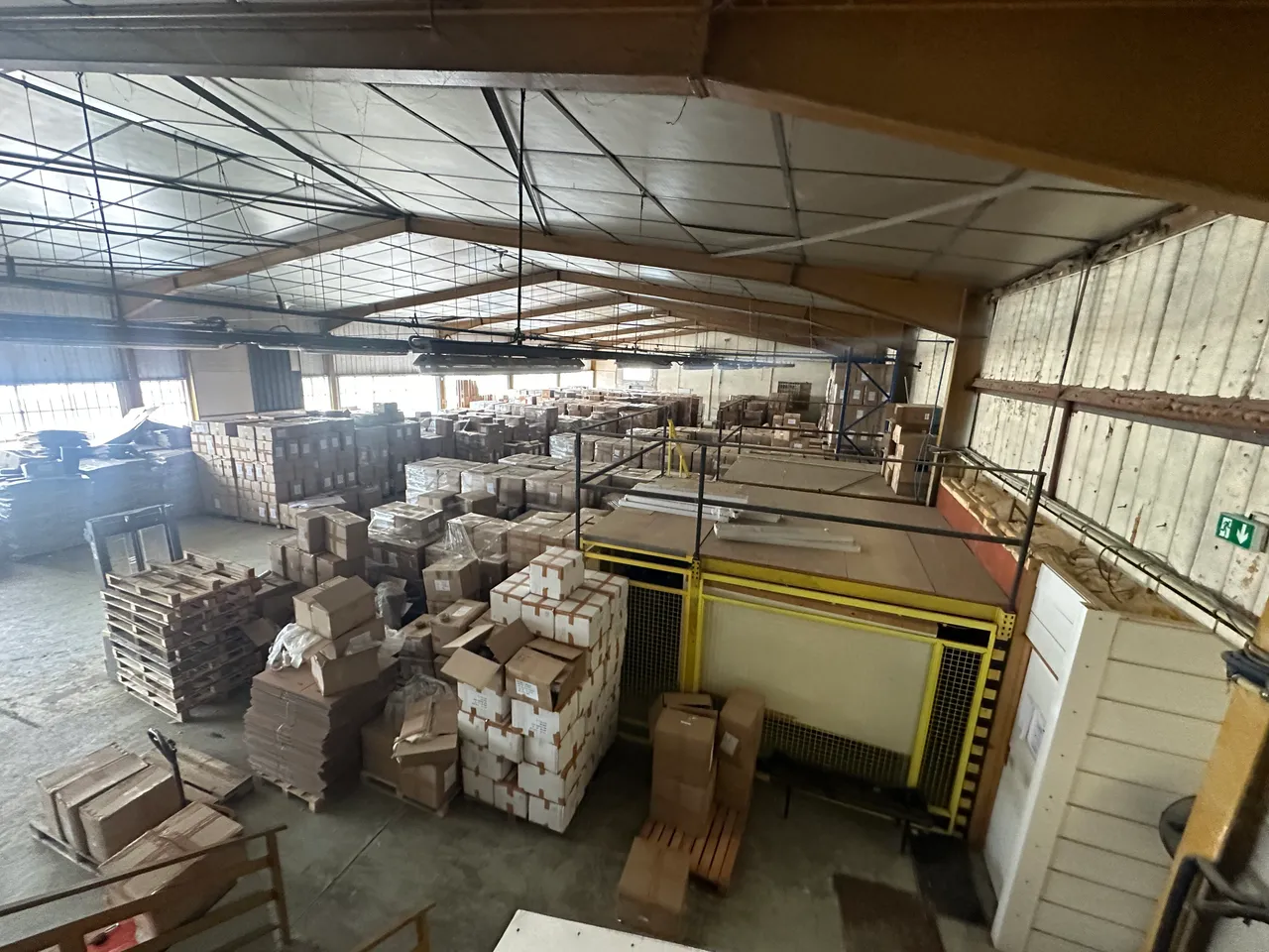 logistics - Entrepôt / Bureaux À Louer - gallery - 6